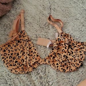 Victorias secret Unlined leopard print bra